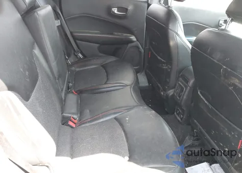 2020 Jeep Compass Trailhawk 4X4 z USA, uszkodzony, nr VIN 3C4NJDDB4LT171685